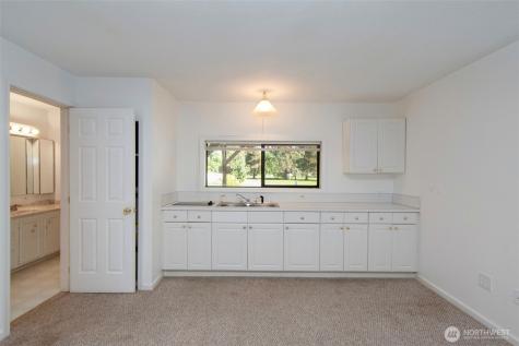 370 Dungeness Meadows Sequim WA 98382