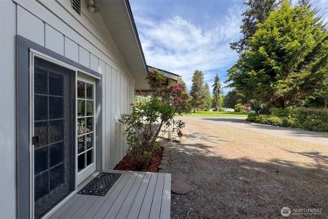 370 Dungeness Meadows Sequim WA 98382