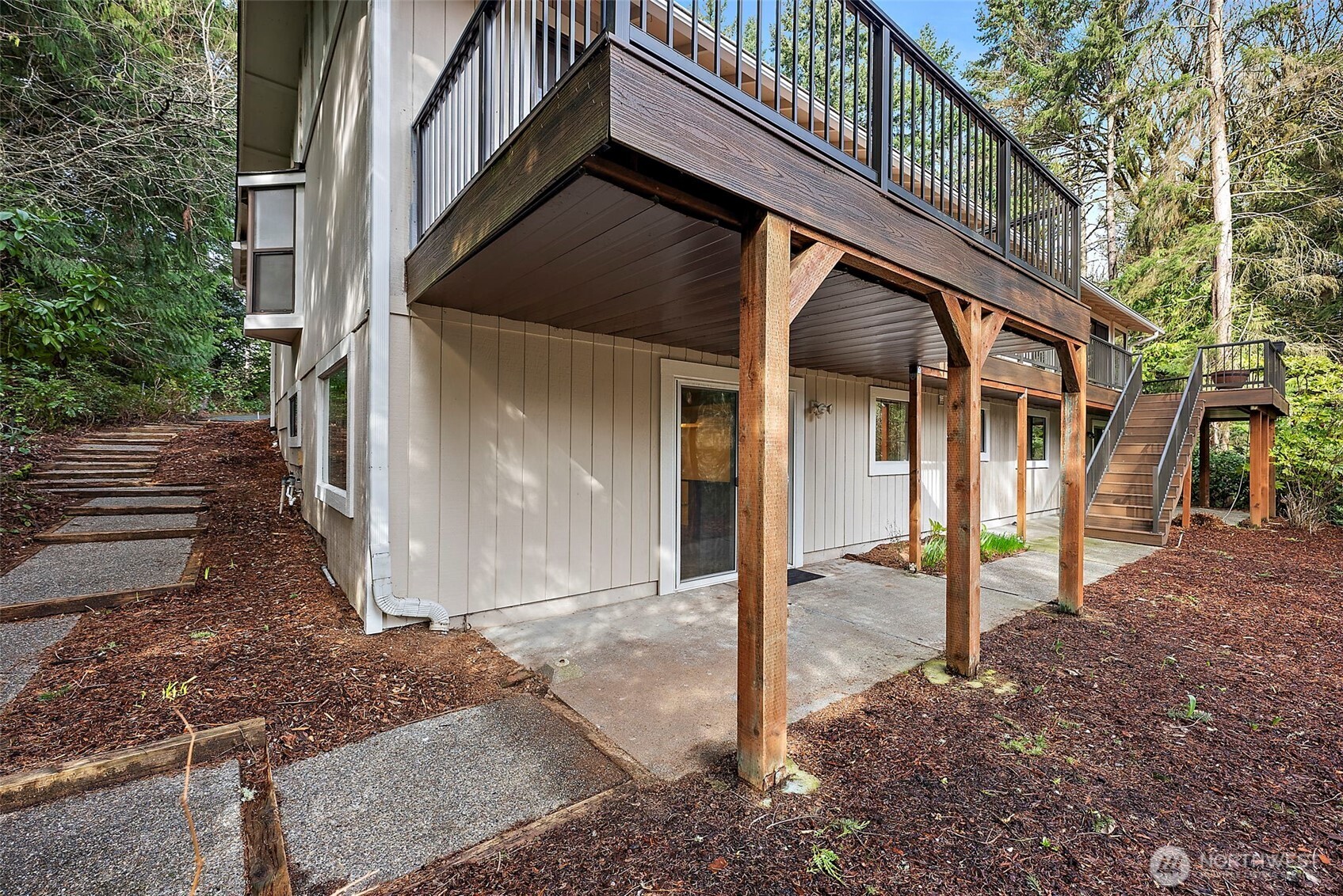 8875 Banner Road SE Port Orchard WA 98367