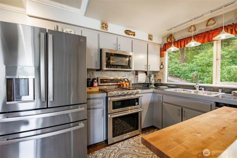 69 North Point Drive Bellingham WA 98229