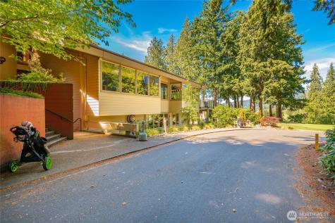 69 North Point Drive Bellingham WA 98229
