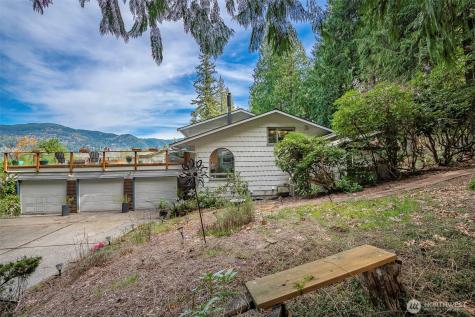 69 North Point Drive Bellingham WA 98229
