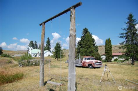 7 Lost Lake Road Tonasket WA 98855