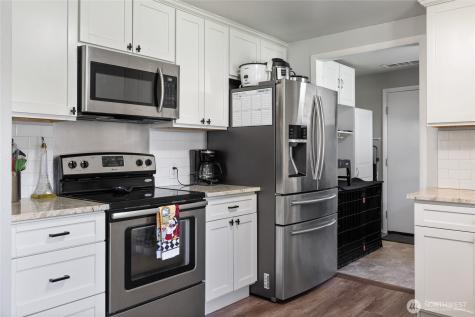 123 115th Street E Tacoma WA 98445