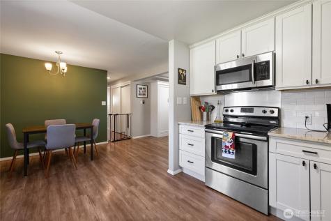 123 115th Street E Tacoma WA 98445