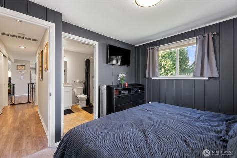 123 115th Street E Tacoma WA 98445