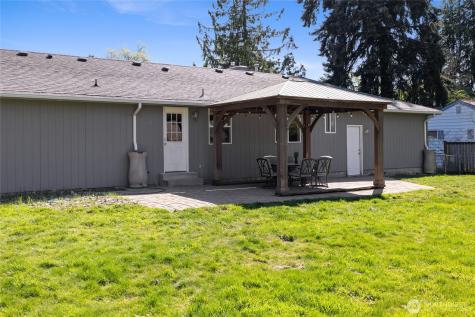 123 115th Street E Tacoma WA 98445