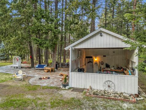 24502 Saddle Street Leavenworth WA 98826