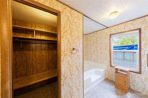 2725 E Fir Street Mount Vernon WA 98273