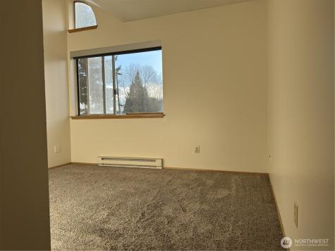 2826 NE 8th Street Renton WA 98056