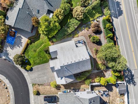 20165 Bue Rund Loop NE Poulsbo WA 98370