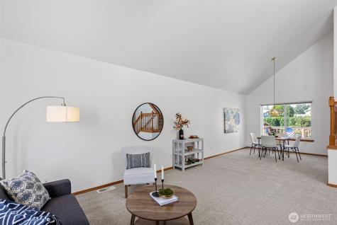 20165 Bue Rund Loop NE Poulsbo WA 98370