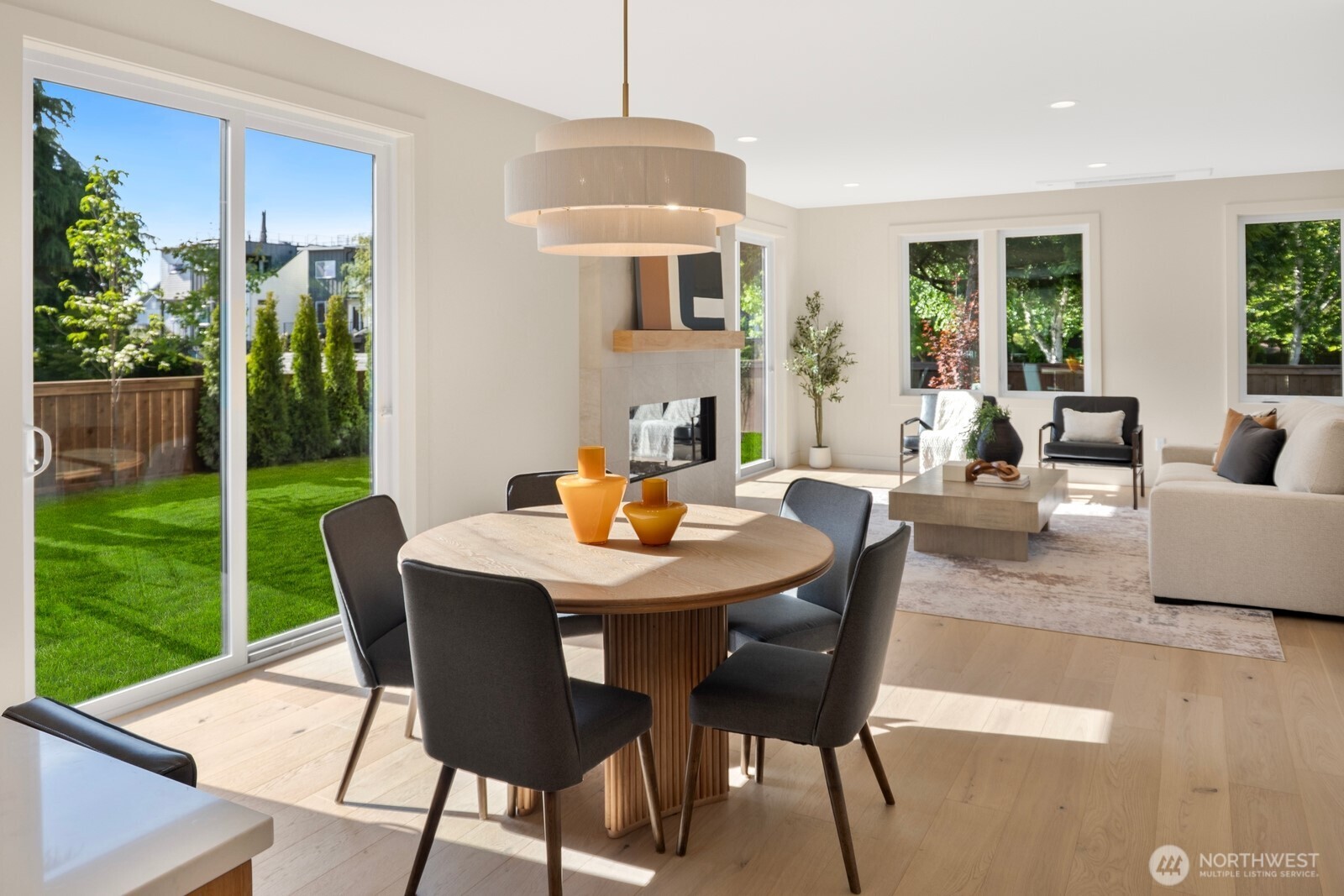 3250 29th Avenue W Seattle WA 98199