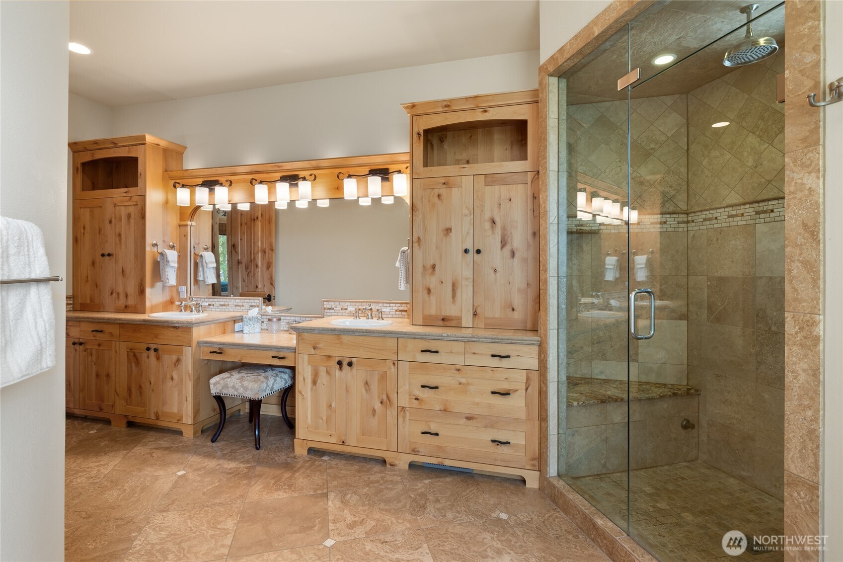 1531 Larkspur Loop Cle Elum WA 98922