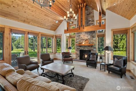 1531 Larkspur Loop Cle Elum WA 98922