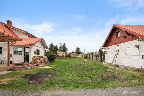 814 Easy Street Wenatchee WA 98801