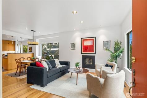 2621 2nd Avenue N Seattle WA 98109