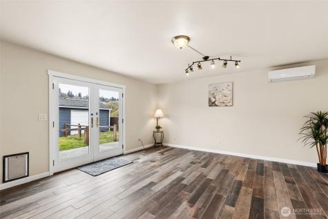 214 10th Avenue N Algona WA 98001