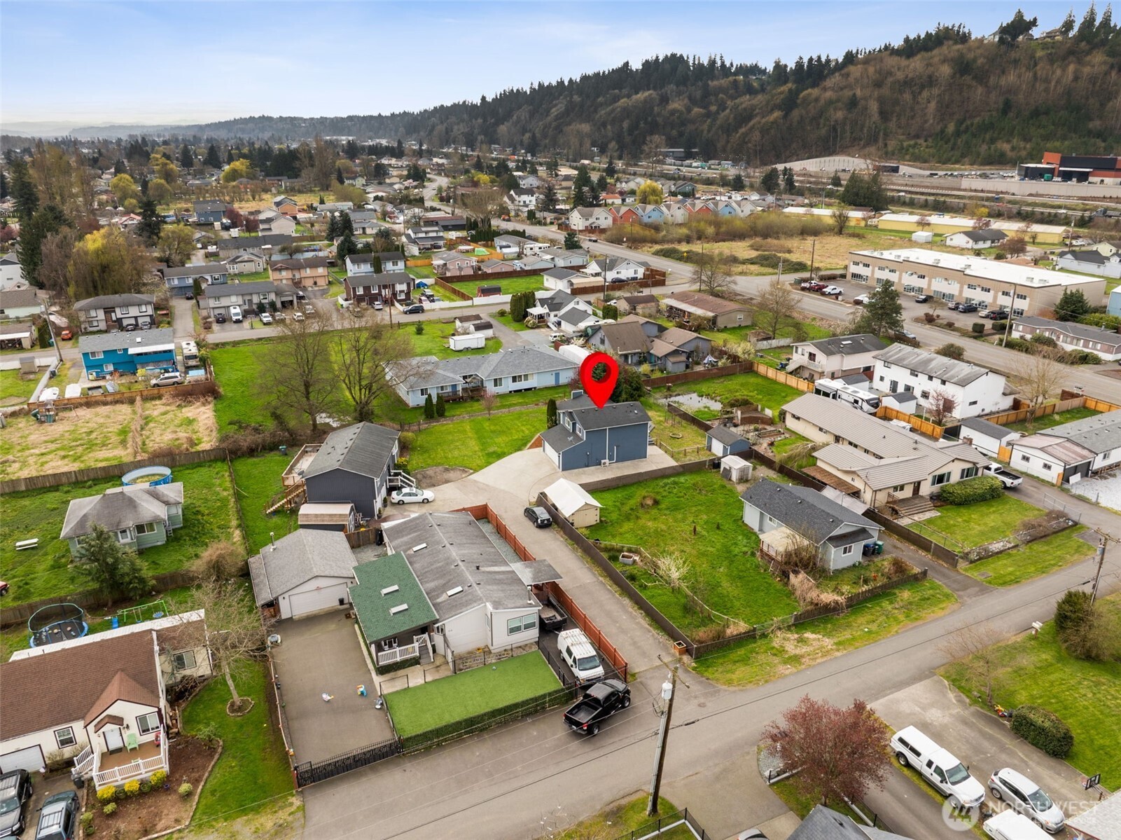 214 10th Avenue N Algona WA 98001