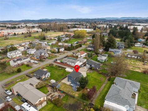 214 10th Avenue N Algona WA 98001