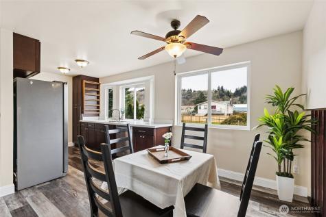214 10th Avenue N Algona WA 98001