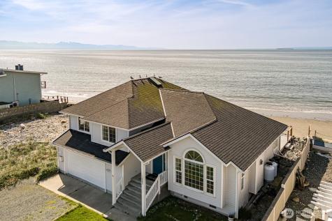 2585 West Beach Road Oak Harbor WA 98277