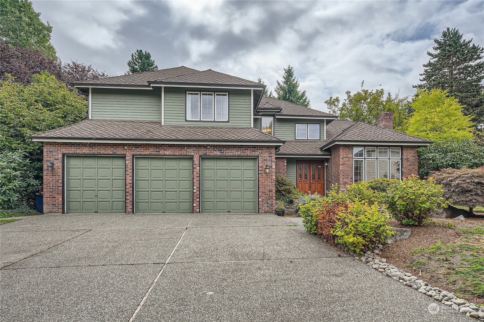16327 NE 50th Street Redmond WA 98052