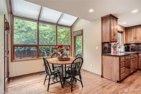 16327 NE 50th Street Redmond WA 98052