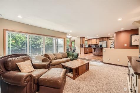 16327 NE 50th Street Redmond WA 98052