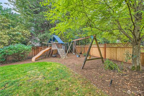 16327 NE 50th Street Redmond WA 98052