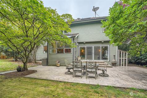 16327 NE 50th Street Redmond WA 98052