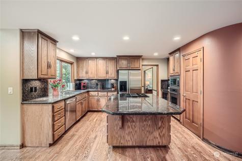 16327 NE 50th Street Redmond WA 98052