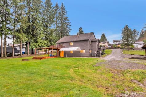 9901 59th Avenue Court E Puyallup WA 98373