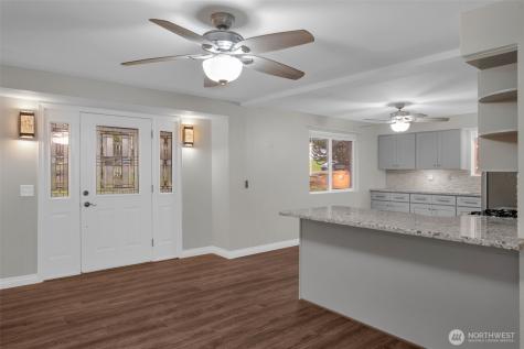 9901 59th Avenue Court E Puyallup WA 98373