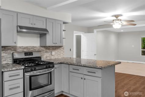 9901 59th Avenue Court E Puyallup WA 98373