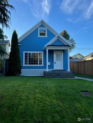 2208 Oakes Avenue Everett WA 98201