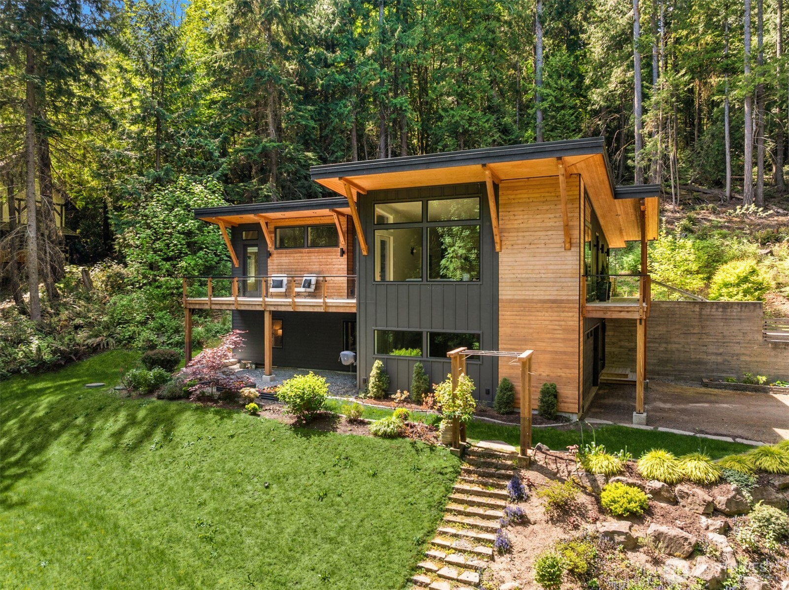 4591 NE Wildlife Court Poulsbo WA 98370