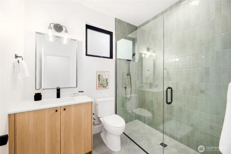 6816 128th Avenue NE Kirkland WA 98033