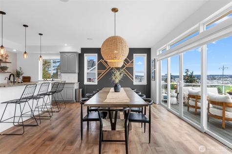 2411 SW Freund Street Oak Harbor WA 98277