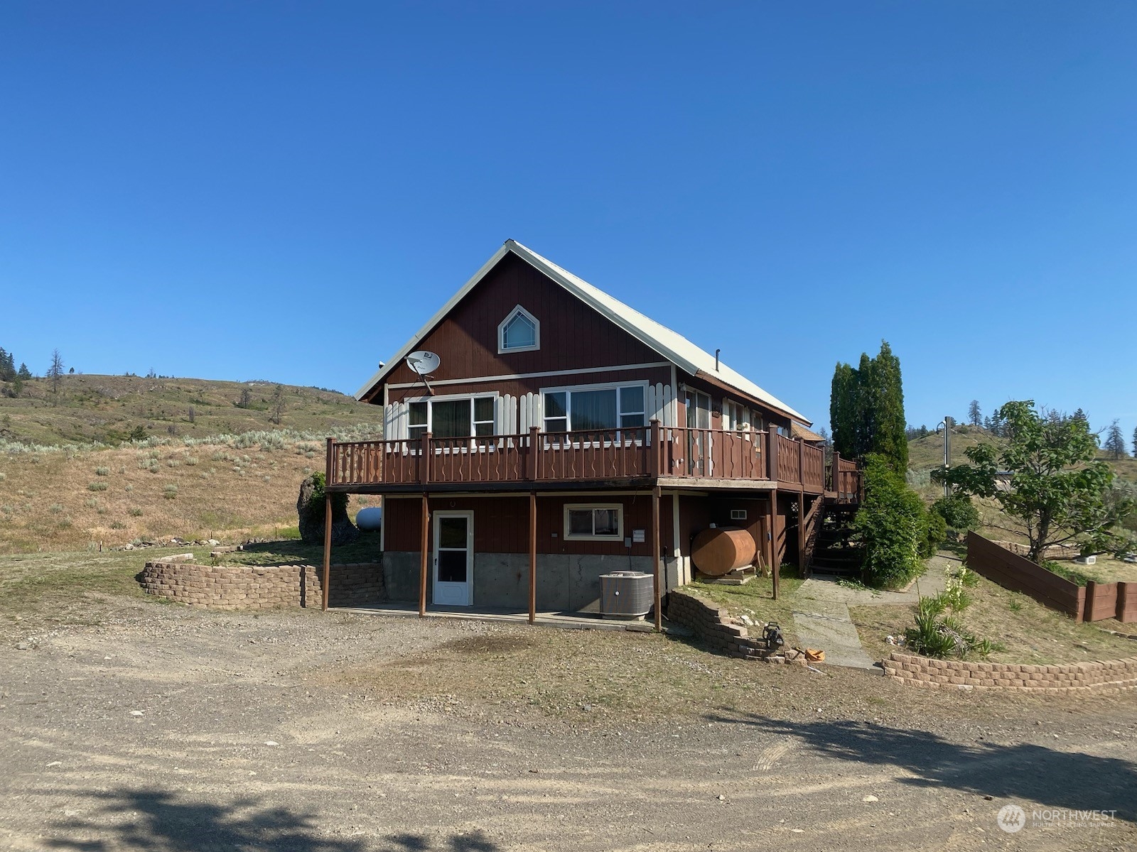 33 Eighme Road Oroville WA 98844