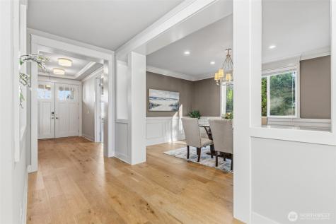 14003 NE 6th Place Bellevue WA 98007