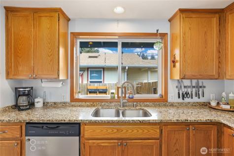 177 132nd Street E Tacoma WA 98445