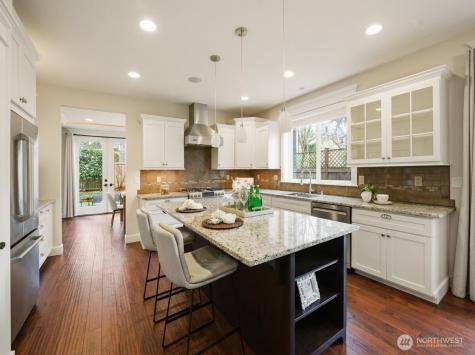 8718 NE 134th Street Kirkland WA 98034