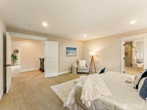 8718 NE 134th Street Kirkland WA 98034