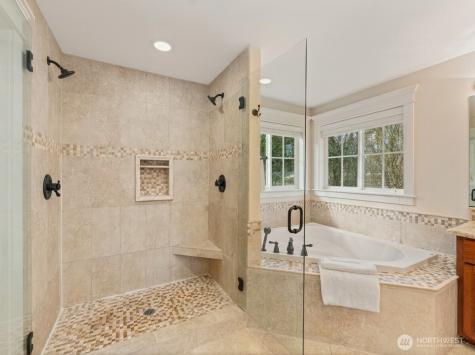 8718 NE 134th Street Kirkland WA 98034