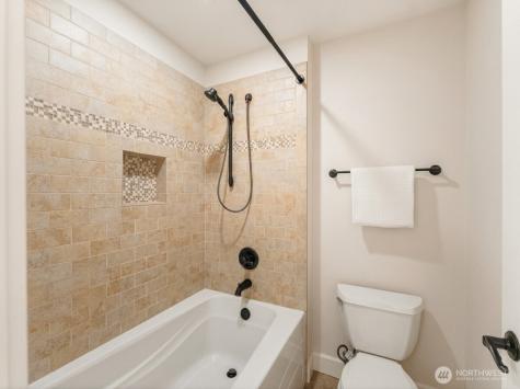 8718 NE 134th Street Kirkland WA 98034