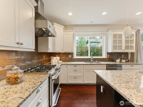 8718 NE 134th Street Kirkland WA 98034