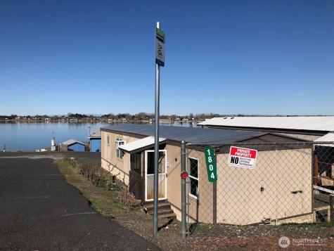 1804 W Marina Drive Moses Lake WA 98837