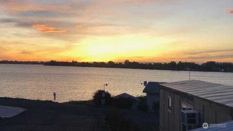 1804 W Marina Drive Moses Lake WA 98837