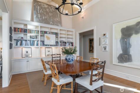 9400 Vineyard Crest Bellevue WA 98004